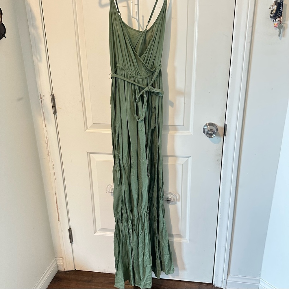 Elegant Green Maxi Dress